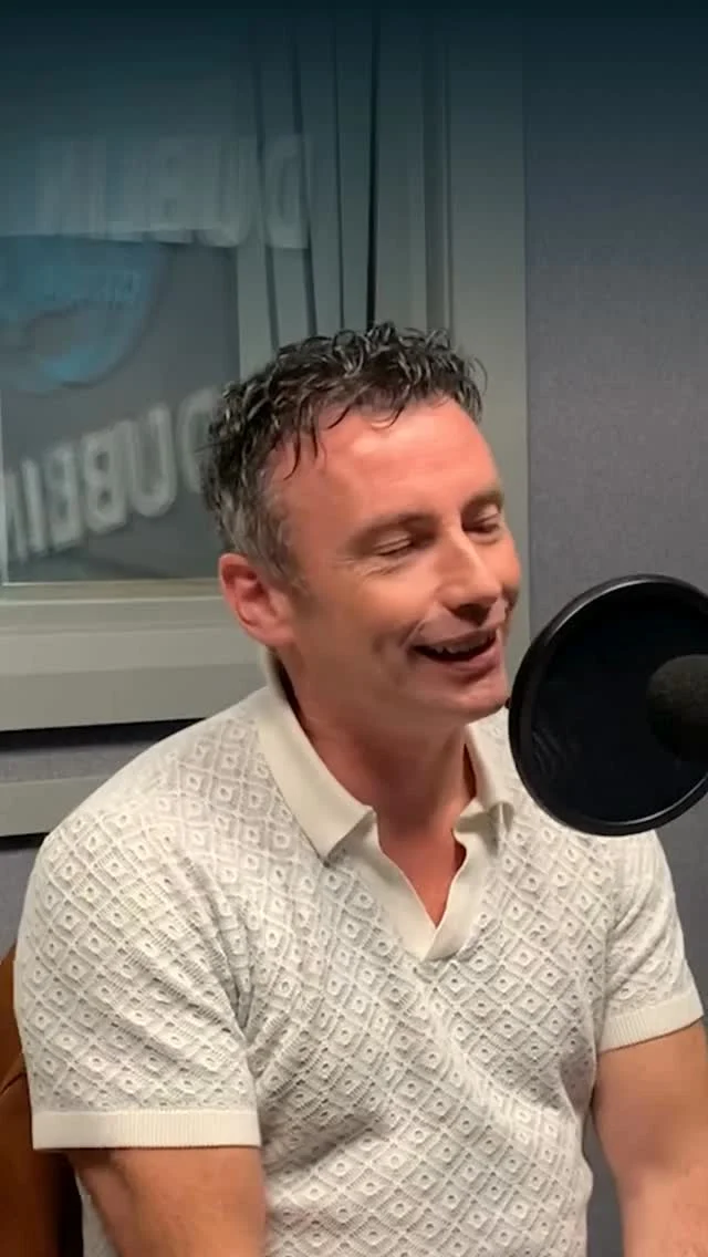 This weekend on #ConsciousLiving Liz is joined by artist Ian Delaney, he embodies the discovery and utilisation of gifts and talents that we have sometimes put on the back burner. 

Tune in Saturday morning from 7:30am 

#artist #iandelaneyartist #ireland #landscape