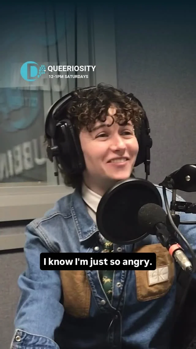 Incase you missed Saturdays episode …
New co-host alert! @nicoleoconor jumped into the #Queeriosity chair with @emily_bradley_comedy as they’re joined by the incredible @sasha.shame.official, co-founder of PlayNotFunny to talk about trans visibility and the upcoming Beach Ball.

Plus, they dive into the latest queer headlines from trans representation in the UK, whether body positivity is still a healthy conversation and why Keith Urban covering Pink Pony Club has the community talking!

#keithurban #pinkponyclub #transvisibility