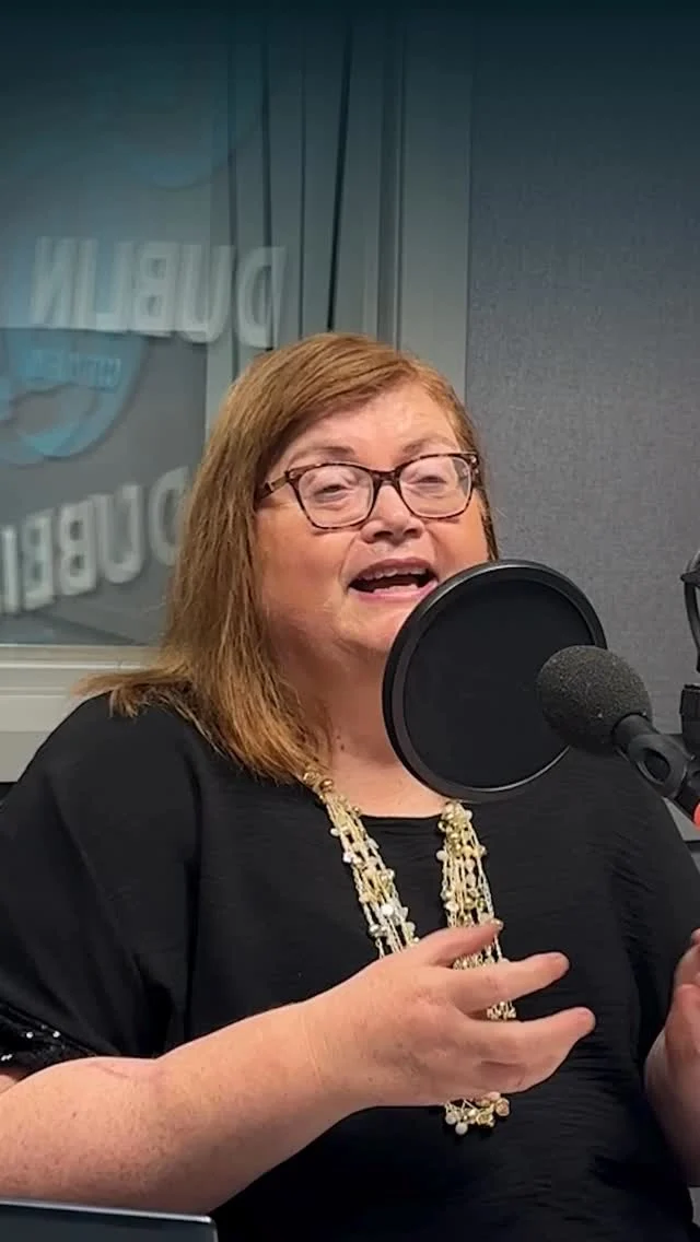 Today on #LadiesWhoLaunch Sarah was joined by Carmel Seery. Carmel is a management accountant who has worked across multiple industries supporting entrepreneurs who are brilliant at what they do but often are unsure if their business is actually profitable. 

Cash flow is her speciality and you can hear her chat from  11am this Saturday 

#management #accountant #cashflow #profit #profitflo